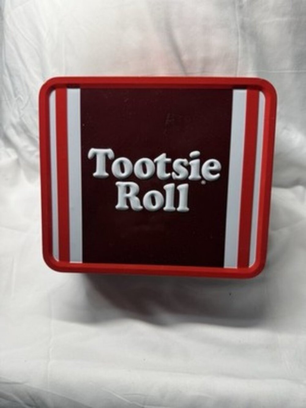 Loungefly Tootsie Roll Tin Lunch Box Tote Red Hearts Metal 2010 Collectible